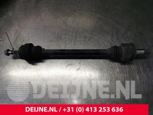 Mercedes E-Klasse Drive shaft, rear right O128547 photo 3