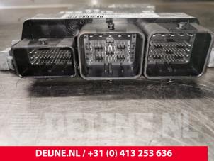 Volvo V40 Engine management computer O128549 photo 3