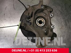 Mercedes E-Klasse Knuckle, rear right O128551 photo 2