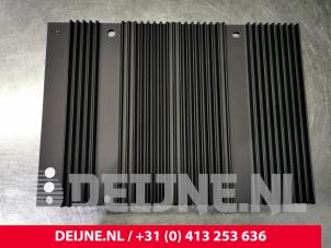 Volvo S40 Radio amplifier O128606 photo 4