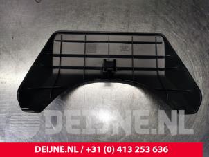 Volvo XC60 Bumperdeel midden-achter O128607 foto 2