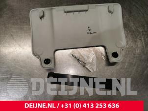 Volvo XC60 Bumperdeel midden-achter O128617 foto 2