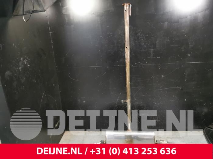 Gebruikte Uitlaat Einddemper Volvo XC40 (XZ) 2.0 D3 16V Prijs € 150,00 Margeregeling aangeboden door van Deijne Onderdelen Uden B.V.