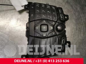 Ford Transit Connect Radiobedienfeld O128773 foto 2