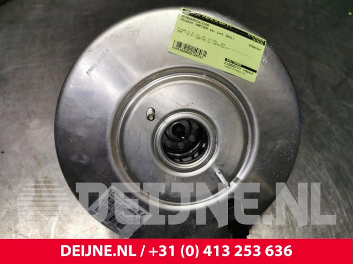 Peugeot Partner Brake servo O128781