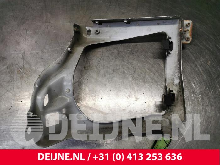 Ford Transit Scheinwerferring links O128807