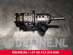 Gebruikte Adblue injector Volvo XC40 (XZ) 2.0 D3 16V Prijs € 50,00 Margeregeling aangeboden door van Deijne Onderdelen Uden B.V.