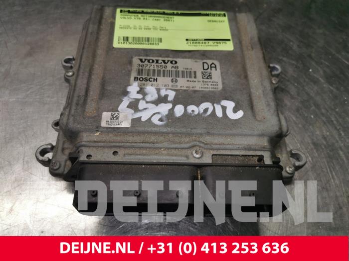 Volvo V70 Steuergerät Motormanagement O128833