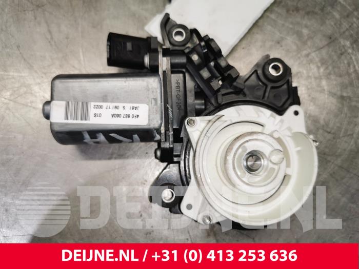 Audi S8 Sluithulpmotor portier rechts-achter O128851