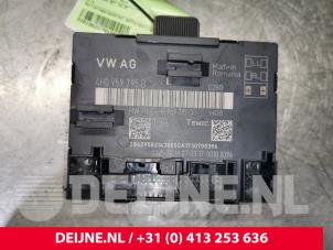 Audi S8 Central door locking module O128855 photo 2