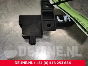 Audi S8 Keyless Entry-Antenne O128858 foto 2