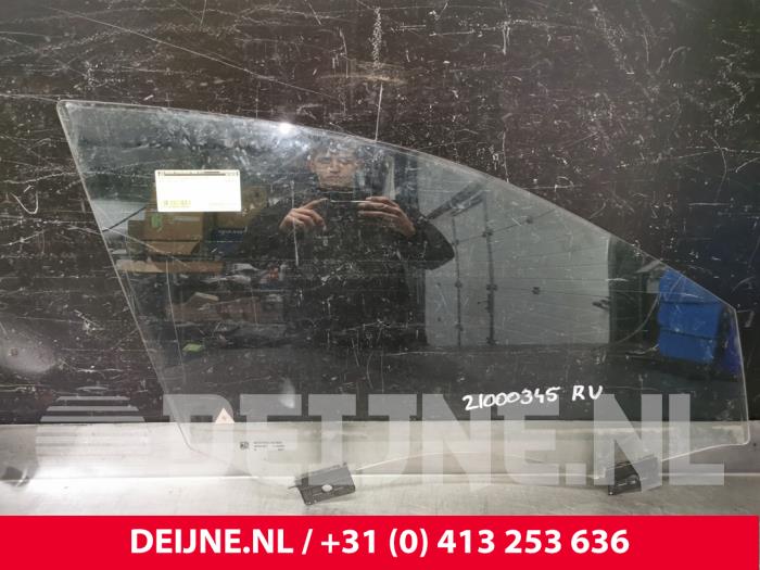 Audi S8 Türscheibe 4-türig rechts vorne O129080