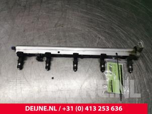 Volvo S40 Einspritzdüse (Einspritzer) O129163 foto 3