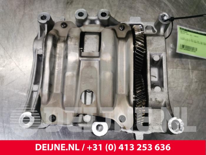 Gebruikte Balansas Volvo V40 (MV) 2.0 D4 16V Prijs € 190,00 Margeregeling aangeboden door van Deijne Onderdelen Uden B.V.