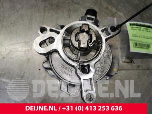 Gebruikte Vacuumpomp (Diesel) Volvo V40 (MV) 2.0 D4 16V Prijs € 60,00 Margeregeling aangeboden door van Deijne Onderdelen Uden B.V.