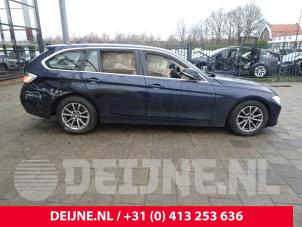 Gebruikte Portierruit 4Deurs rechts-achter BMW 3 serie Touring (F31) 320i 2.0 16V Prijs € 40,00 Margeregeling aangeboden door van Deijne Onderdelen Uden B.V.