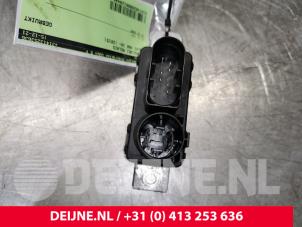 Volvo V60 Vorglührelais O129446 foto 3