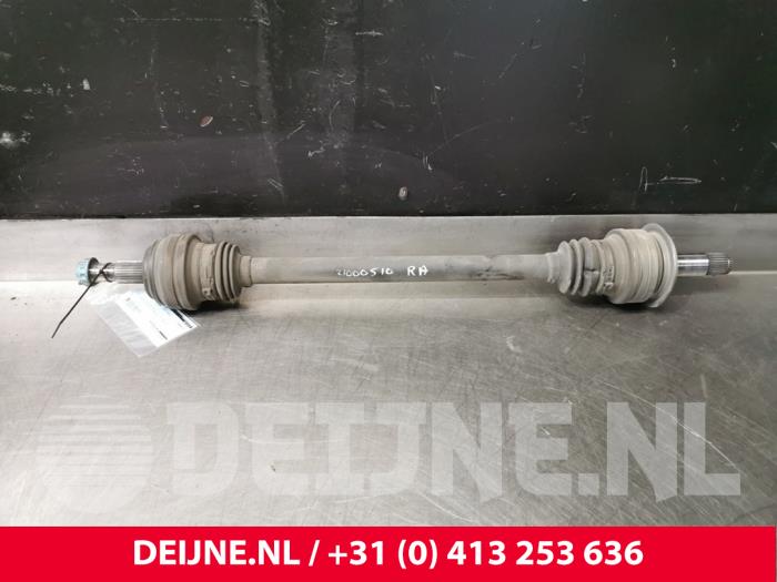 Mercedes E-Klasse Antriebswelle rechts hinten O129517