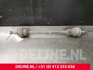 Gebruikte Aandrijfas rechts-achter Mercedes E (R238) E-200 2.0 Turbo 16V Prijs € 70,00 Margeregeling aangeboden door van Deijne Onderdelen Uden B.V.