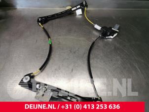 Mercedes E-Klasse Fenstermechanik 2-türig links vorne O129551 foto 2
