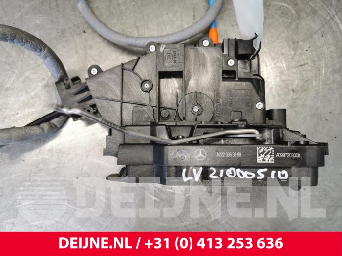 Mercedes E-Klasse Deurslot Mechaniek 2Deurs links O129552