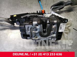 Mercedes E-Klasse Türschlossmechanik 2-türig rechts O129556 foto 2