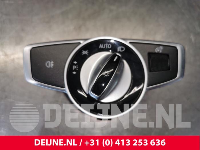 Mercedes E-Klasse Licht Schalter O129563