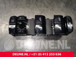 Polestar 2 Electric window switch O129579 photo 2