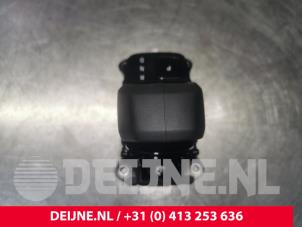 Polestar 2 Gear stick O129592 photo 3