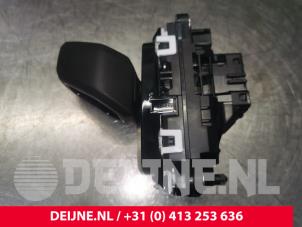 Polestar 2 Gear stick O129592 photo 2