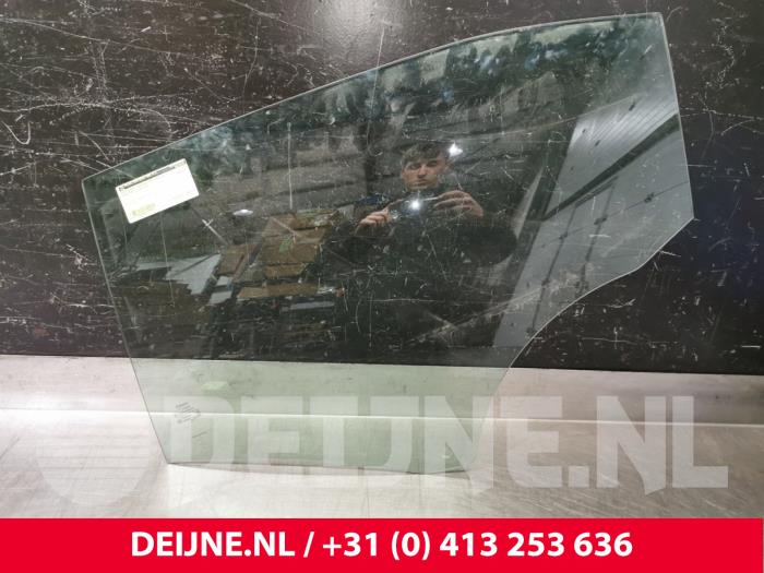 Polestar 2 Türscheibe 4-türig links hinten O129597