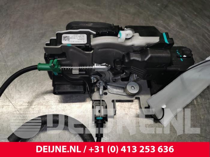 Polestar 2 Türschlossmechanik 4-türig links vorne O129602