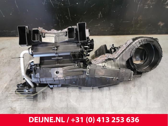 Mercedes E-Klasse Heizgehäuse O129657