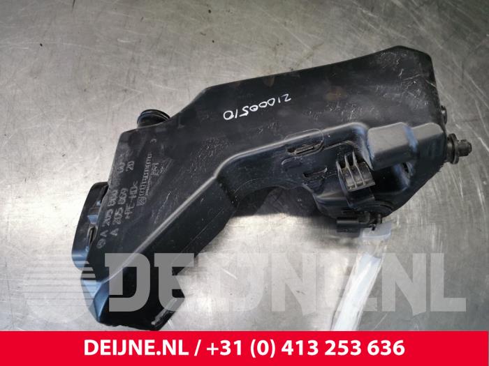 Mercedes E-Klasse Scheibensprühertank vorne O129658