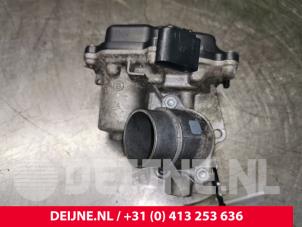 Volkswagen Caddy Gasklephuis O129668 foto 2