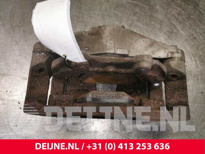 Volvo V40 Remklauw (Tang) rechts-voor O129881
