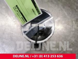 Gebruikte Zuiger Volvo XC60 I (DZ) 2.4 D3/D4 20V AWD Prijs € 60,50 Inclusief btw aangeboden door van Deijne Onderdelen Uden B.V.