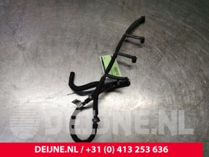 Volvo XC60 Brandstof retourleiding O129966 foto 3