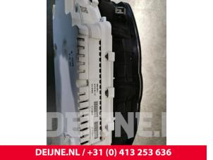 Volvo V40 Odometer KM O130096 photo 3