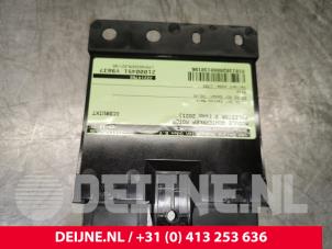 Polestar 2 Module achterklep motor O130196 foto 3