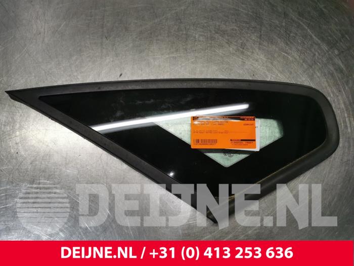 Volvo S40 Driehoeks Ruit links-achter O130217