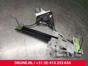 Audi A1 Ruitmechaniek 4Deurs rechts-achter O130268 foto 3