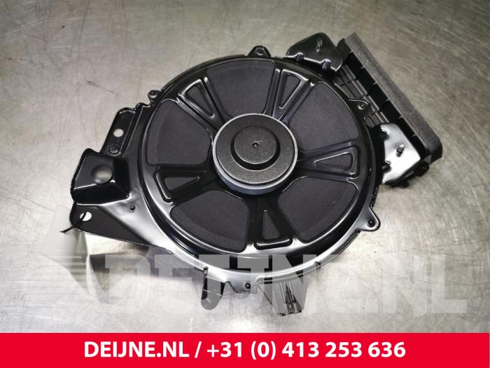 Polestar 2 Subwoofer O130285
