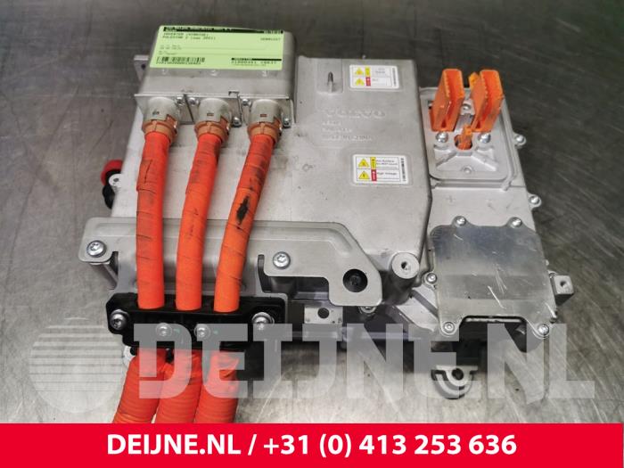 Polestar 2 Inverter (Hybrid) O130403