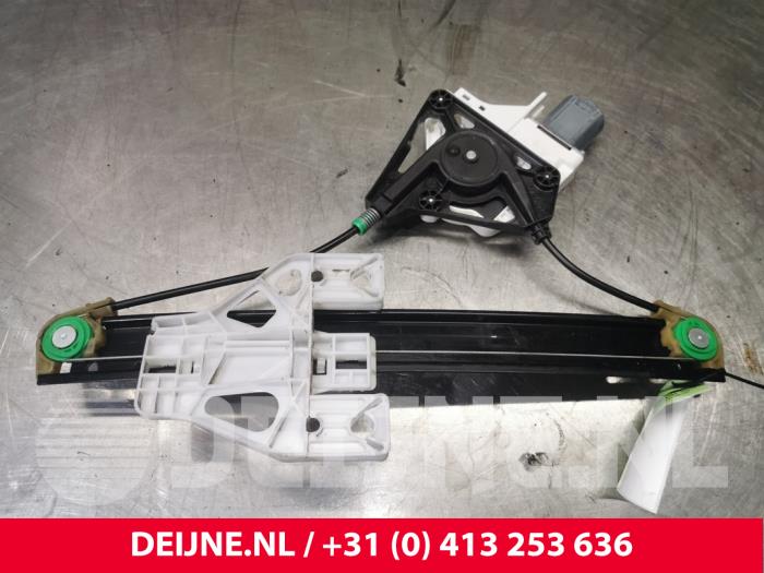 Audi A1 Ruitmechaniek 4Deurs links-achter O130622