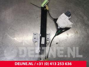 Audi A1 Ruitmechaniek 4Deurs links-achter O130622 foto 3