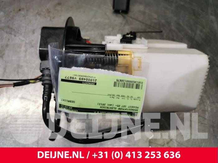 Peugeot 107 Electric fuel pump O130675