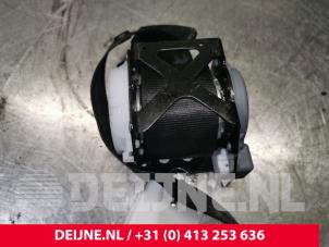Audi A1 Veiligheidsgordel rechts-achter O130796 foto 2