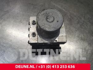 Mercedes Sprinter ABS Pomp O130802 foto 3
