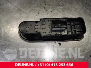 Peugeot 308 Electric window switch O130862 photo 3